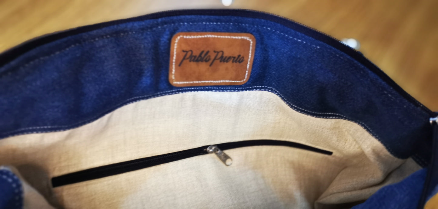 Cheeky puppy tote