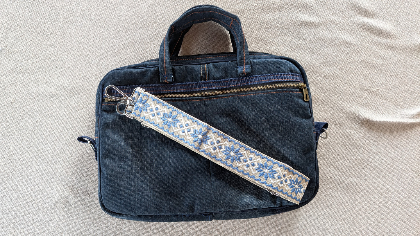 Laptop bag for 13" laptop
